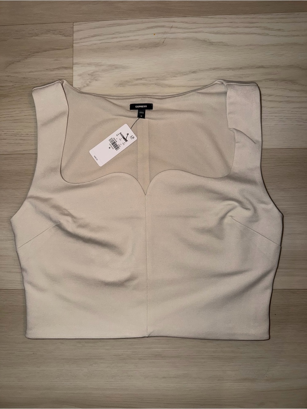 Express Cream Square-Neck Tank Top - Picture 3 of 4